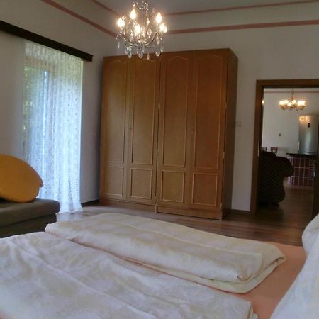 Garten- & Loggia-Appartement Herrenhaus Dellach im Drautal ภายนอก รูปภาพ