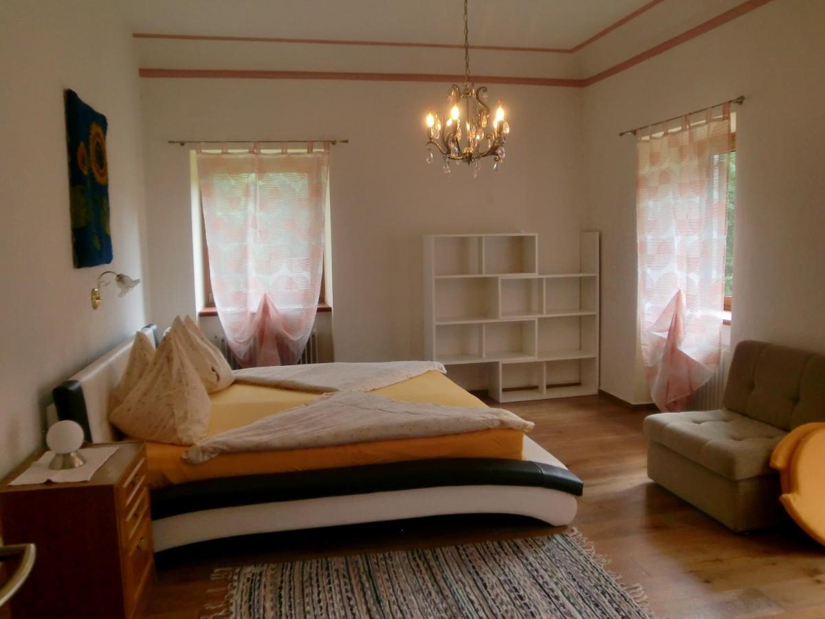 Garten- & Loggia-Appartement Herrenhaus Dellach im Drautal ภายนอก รูปภาพ