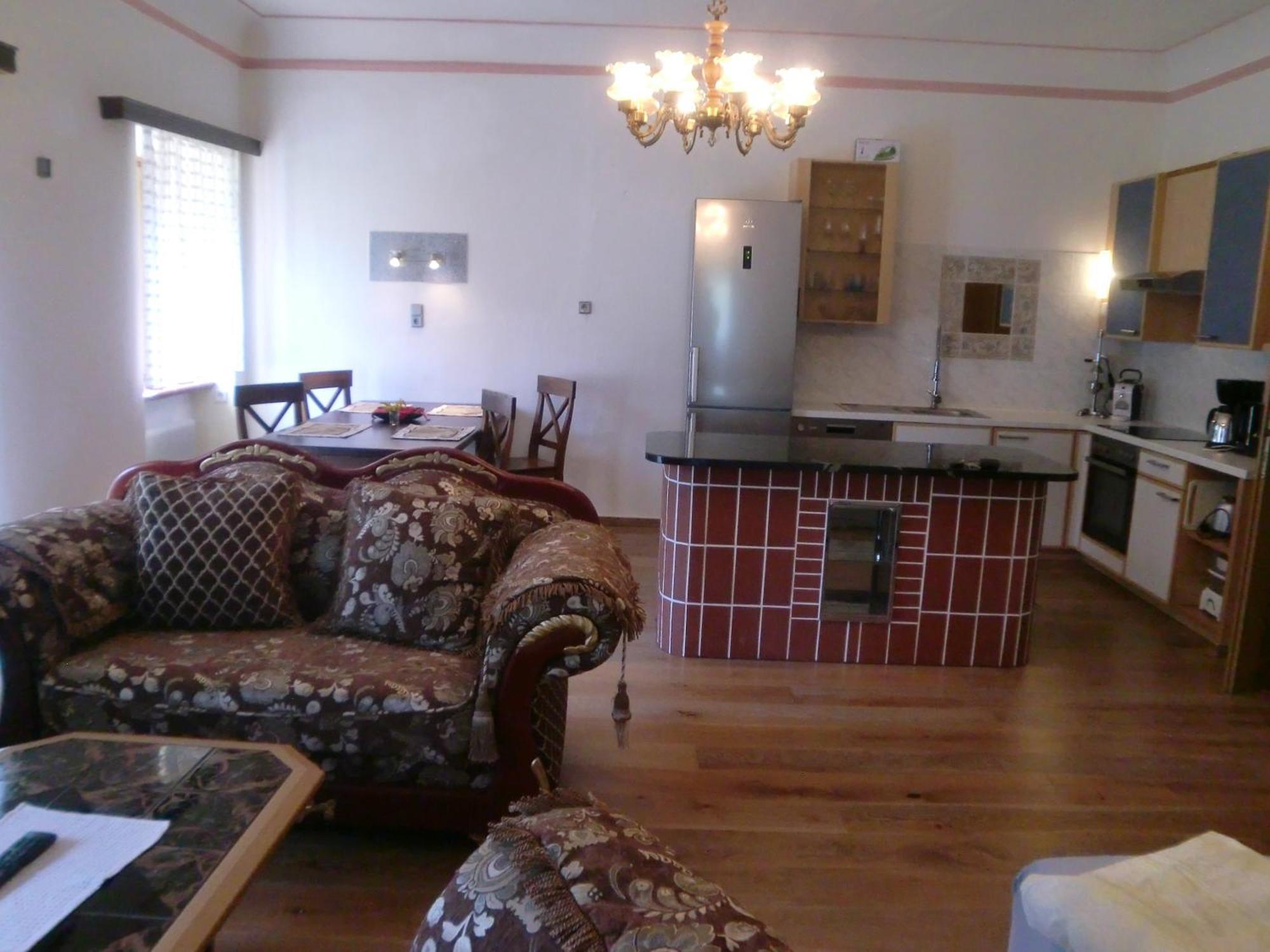 Garten- & Loggia-Appartement Herrenhaus Dellach im Drautal ภายนอก รูปภาพ