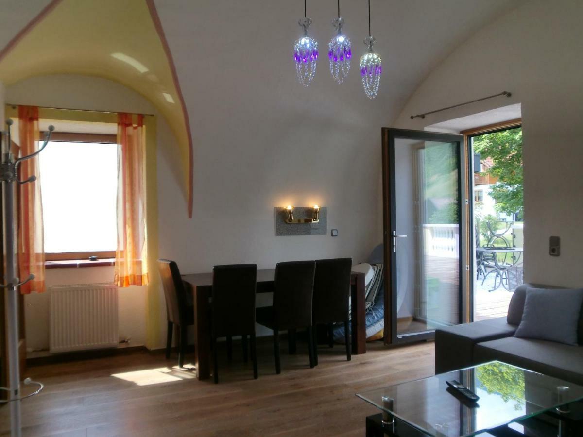 Garten- & Loggia-Appartement Herrenhaus Dellach im Drautal ภายนอก รูปภาพ