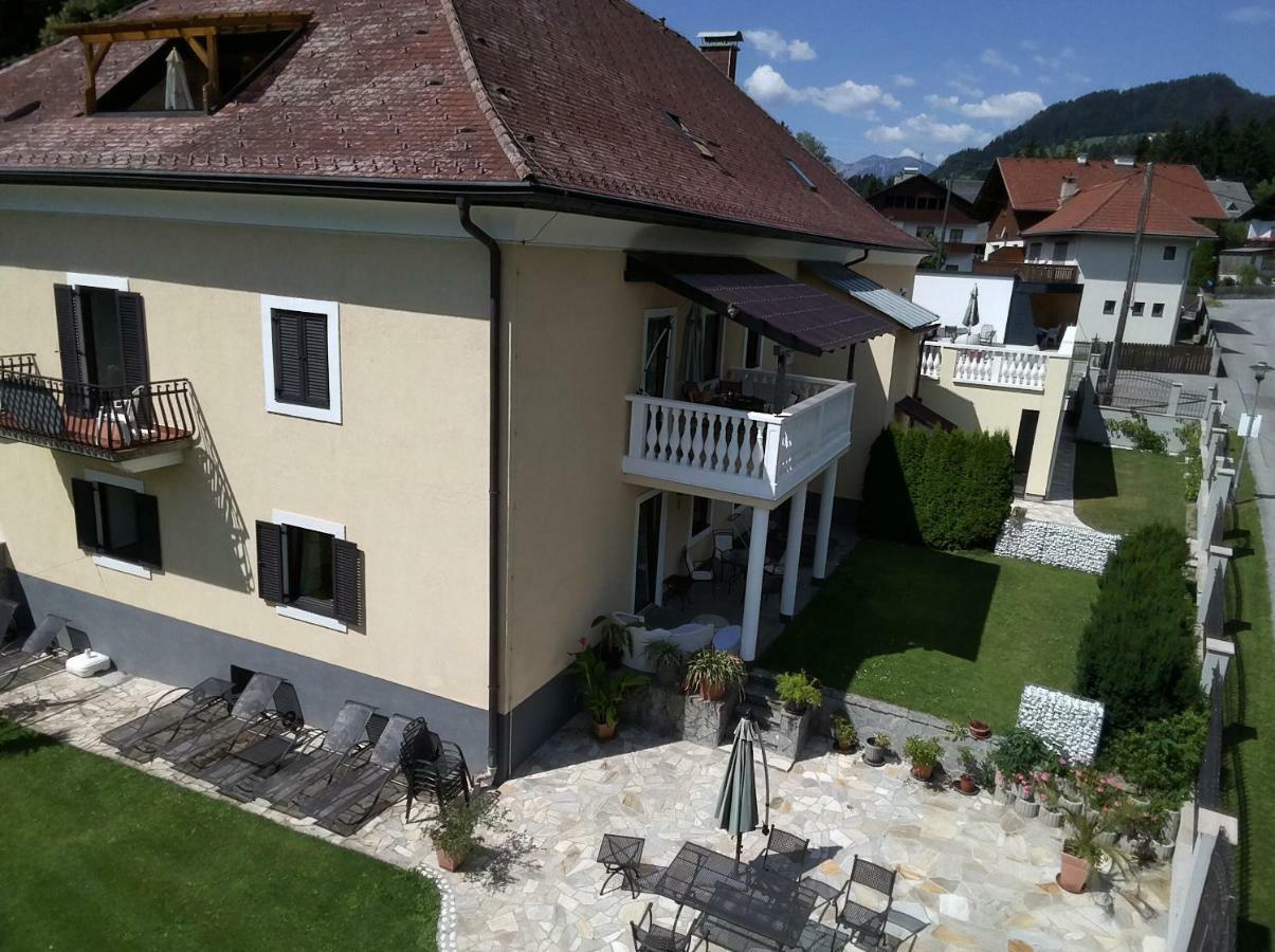 Garten- & Loggia-Appartement Herrenhaus Dellach im Drautal ภายนอก รูปภาพ