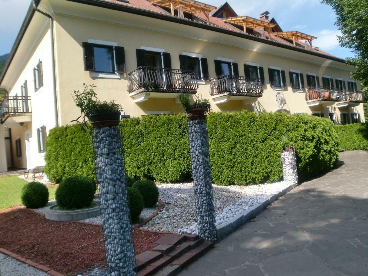 Garten- & Loggia-Appartement Herrenhaus Dellach im Drautal ภายนอก รูปภาพ