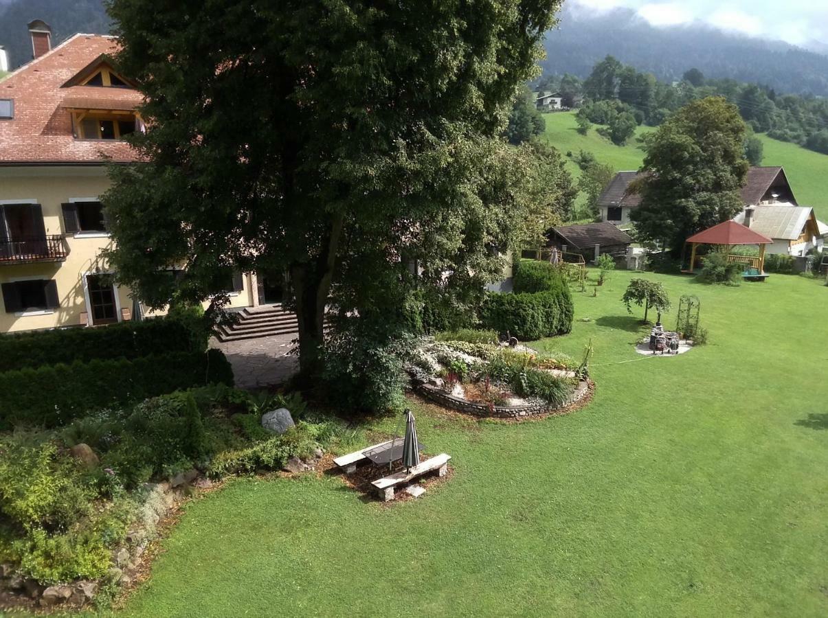 Garten- & Loggia-Appartement Herrenhaus Dellach im Drautal ภายนอก รูปภาพ